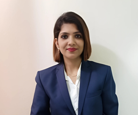 HIMANI DUBEY-D.G.MKTG & TEACHER